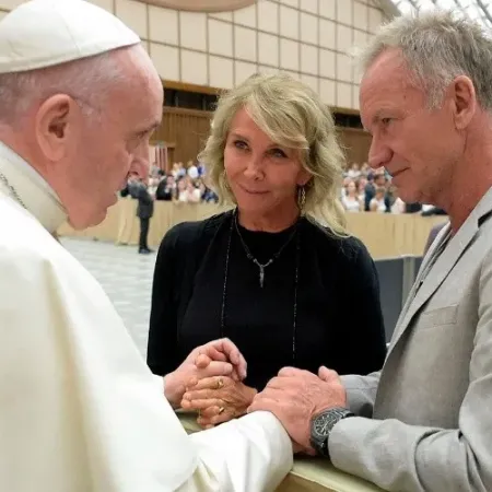 Papa Francisco: "La música tiene el poder de alegrar a las personas"