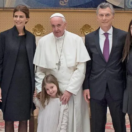 Mauricio Macri despidió al Papa Francisco: “Un referente espiritual inmenso y un actor político firme”