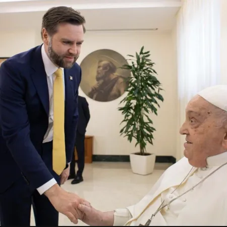 “Me alegré de verlo aunque estaba muy enfermo”: el mensaje de JD Vance, el último líder mundial en reunirse con el Papa