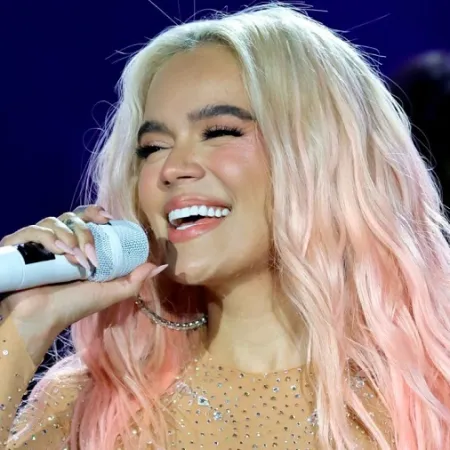 Karol G estrenará un documental en Netflix