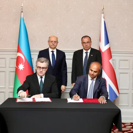 Del Caspio a Westminster: Azerbaiyán afianza su peso en la diplomacia económica