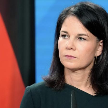 Anna-Lena Baerbock: mano dura para Budapest y sumisión para Damasco