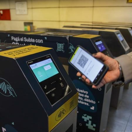 Habilitan el pago del subte con códigos QR sin estar conectado a Internet