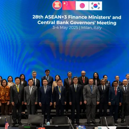 Asia se blinda: China, Japón y ASEAN refuerzan su red financiera regional
