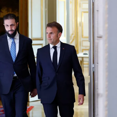Macron blanquea a al-Sharaa: ¿legitimación o claudicación diplomática?