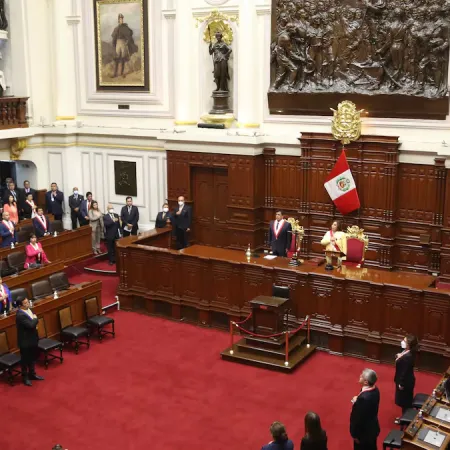 El Congreso endurece el Código Penal: fin de la inmunidad juvenil en Perú