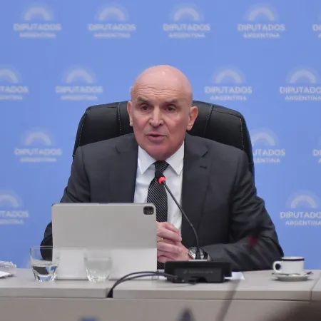 Diputados debate la prórroga de la moratoria jubilatoria y un aumento del bono