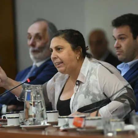 Paula Oliveto propuso sindicalizar a la Policía y cuestionó a Bullrich por sus “mensajes efectistas”