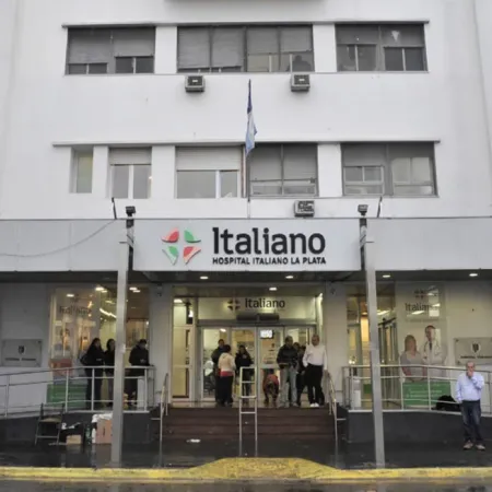 Investigan si el uso de un medicamento contaminado provocó nueve muertes en un hospital de La Plata