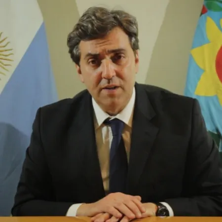 Un polémico contrato millonario involucra al intendente de Luján