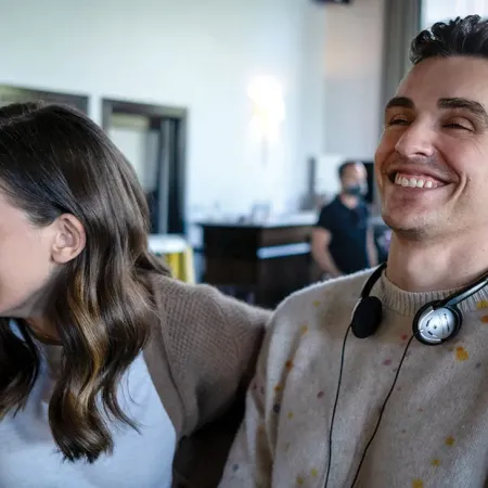 Demandan a Alison Brie y Dave Franco por supuesto plagio