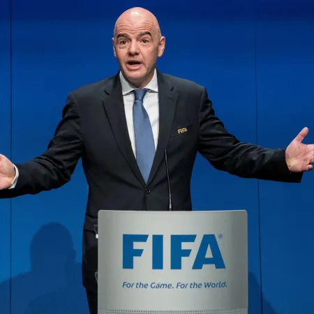 ¿Cómo se componen los ingresos multimillonarios de la FIFA?