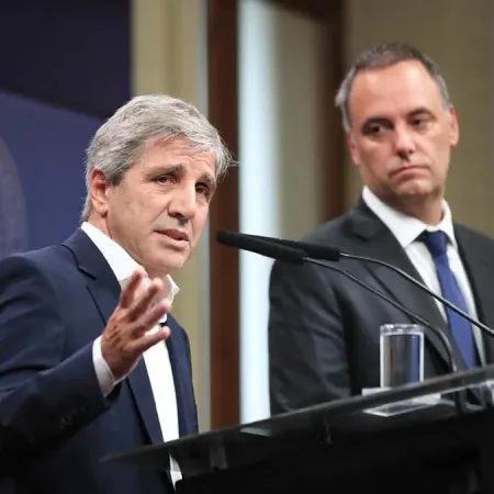 Por qué el Gobierno canceló un anuncio económico para los ahorristas argentinos