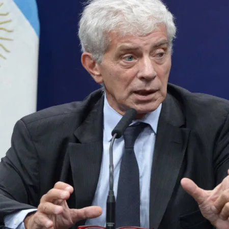 El Gobierno eliminó diez programas vinculados a género y diversidad