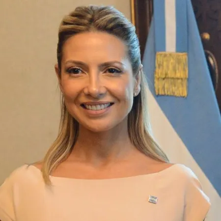 Fabiola Yañez se disculpó por la foto de su cumpleaños en Olivos: “Fue un error muy grande”