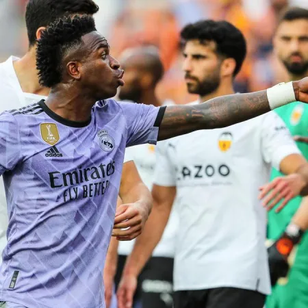 Valencia se defiende por el documental de Vinicius en Netflix