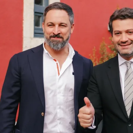 Desde Madrid a Lisboa: André Ventura y Santiago Abascal desafían al sistema