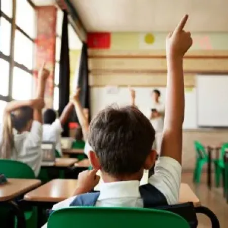 La Provincia dictó la conciliación obligatoria y se levantó el paro docente de la FEB