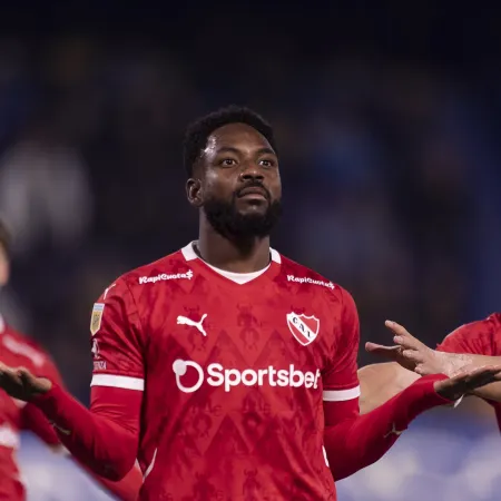 Independiente le ganó a Boca y estalló nuevamente la Bombonera
