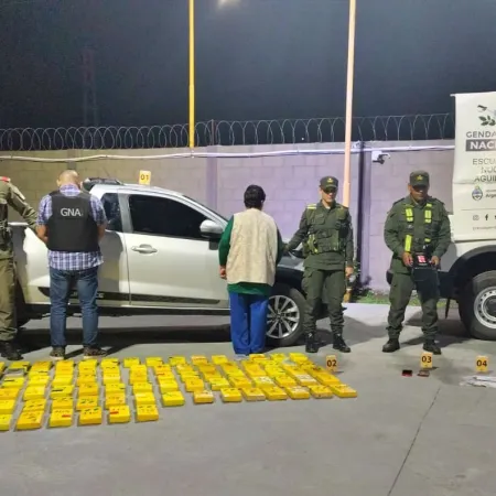 Cocaína en neumáticos y camionetas: secuestran más de 680 kilos en dos operativos