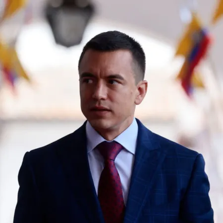 Ecuador: Daniel Noboa inicia segundo mandato con mayoría legislativa y apoyo internacional