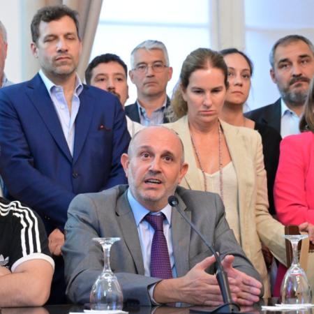 El peronismo acuerda una tregua y avanza en la reforma de los plazos electorales en PBA