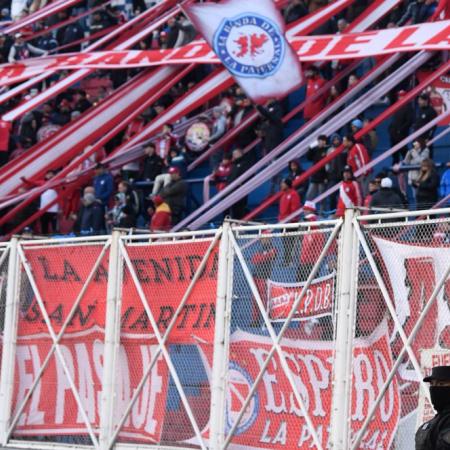 Luego de dos años y medio, dos hinchadas volvieron a una cancha en la Ciudad