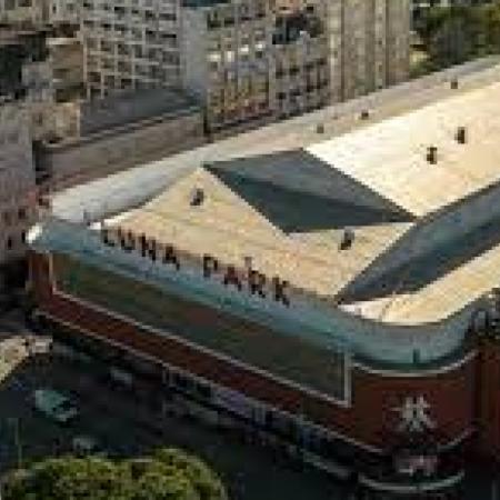 La muerte del Papa Francisco frenó la demolición del Luna Park
