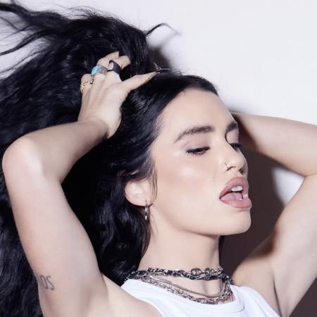 Lali Espósito anunció gira nacional con No vayas a atender cuando el demonio llama