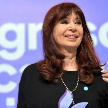 En plena disputa interna, Cristina Kirchner encabeza un acto en la Ciudad
