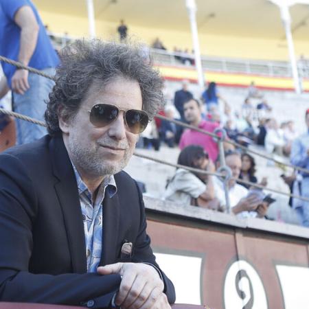 Andrés Calamaro fue abucheado en Colombia y se bajó del escenario