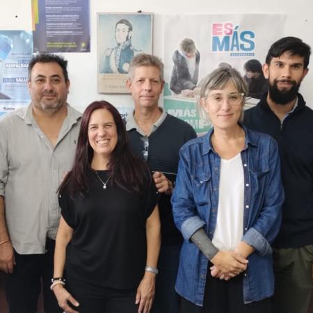 Furor en Rusia por El Eternauta: vinieron a hacer entrevistas a una escuela técnica