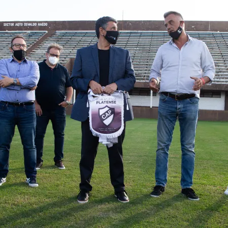 "Jorge Macri se fue de Vicente López y Platense salió campeón, es como Mbappé con el PSG"