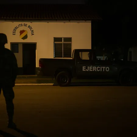 Bolivia investiga el asesinato de un coronel en un cuartel militar de Santa Cruz