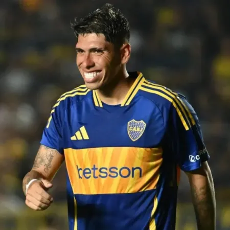 Carlos Palacios se peleó con hinchas de Boca en un vivo de Instagram