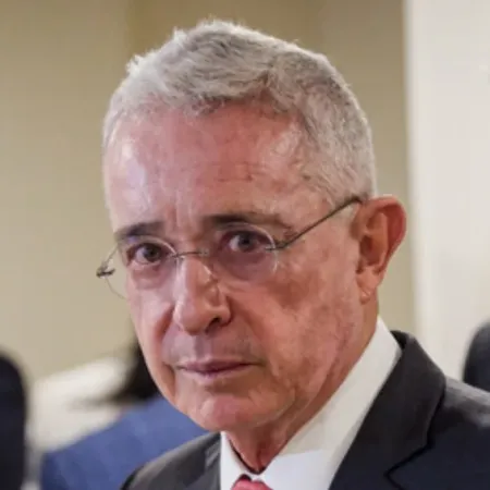 Colombia: Álvaro Uribe denuncia amenaza de atentado y exige acción inmediata del gobierno