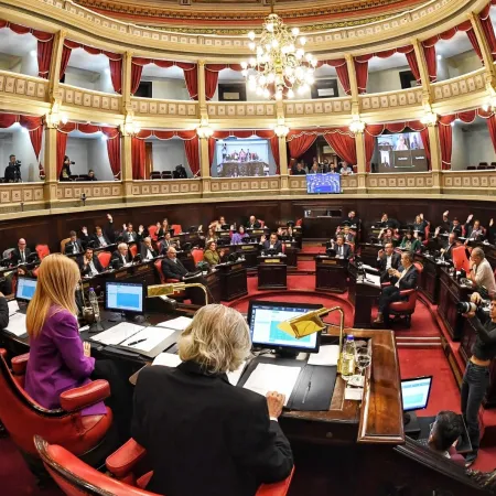Denunciaron que el kirchnerismo “cerró” el Senado bonaerense por la condena a Cristina sin notificarlo
