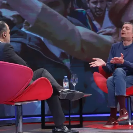 Máximo Kirchner: "Lo que está en juego es el destino del país"