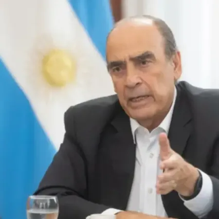 Francos recibe a gobernadores en Casa Rosada en una cumbre sin Kicillof