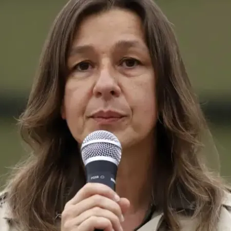 Sabina Frederic: “El decreto de Bullrich genera malestar y busca apretar a la Policía”