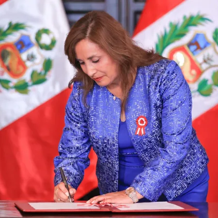 Perú reduce el IGV al 14% a partir de 2026 pese a alertas del Fondo Monetario Internacional