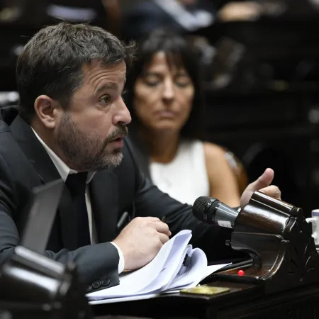Tetaz, lapidario sobre el presente de la UCR: "Se desfiguró como alternativa de poder"