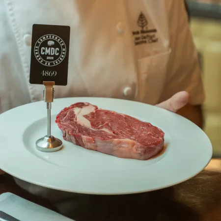 El bife argentino busca su estrella en el primer Campeonato Mundial de Carnes