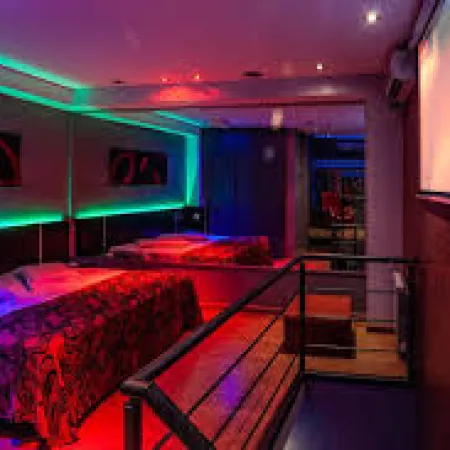 Escaparon de un control policial en la Costa y los capturaron cinco días después en un hotel alojamiento