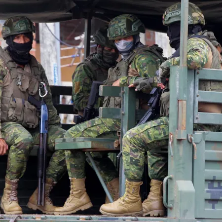 Ecuador ofrece un millón de dólares por el capo "Fede" tras su fuga en Guayaquil