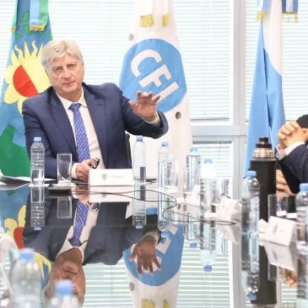 Revancha federal: las provincias exigen su parte del ajuste