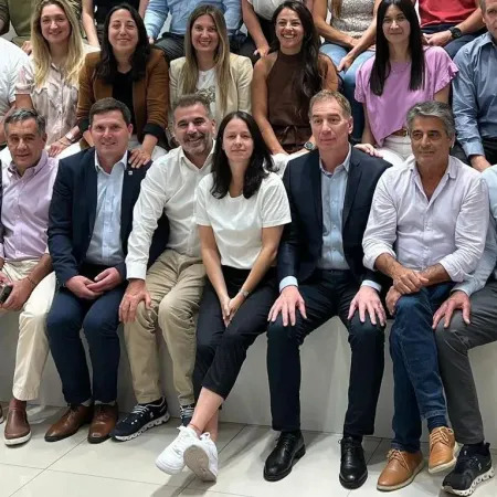 Crece la resistencia en el PRO bonaerense al acuerdo con Milei y vuelve la idea de Juntos por el Cambio