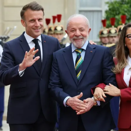 Macron y Lula en el centro de un escándalo viral: el trasfondo