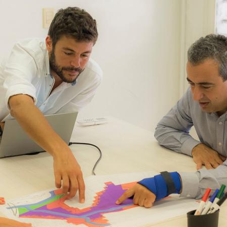 Monteverde se ofrece al diálogo y Javkin le contesta con ironías