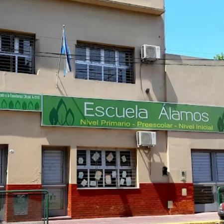 Almagro: cerró un colegio privado en pleno ciclo lectivo